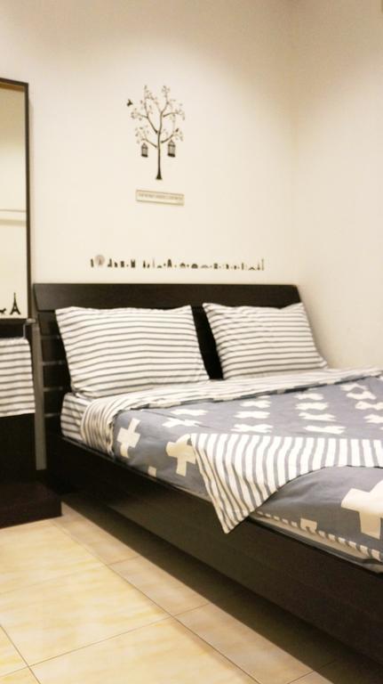 Wake Up Hostel Bangkok Dış mekan fotoğraf